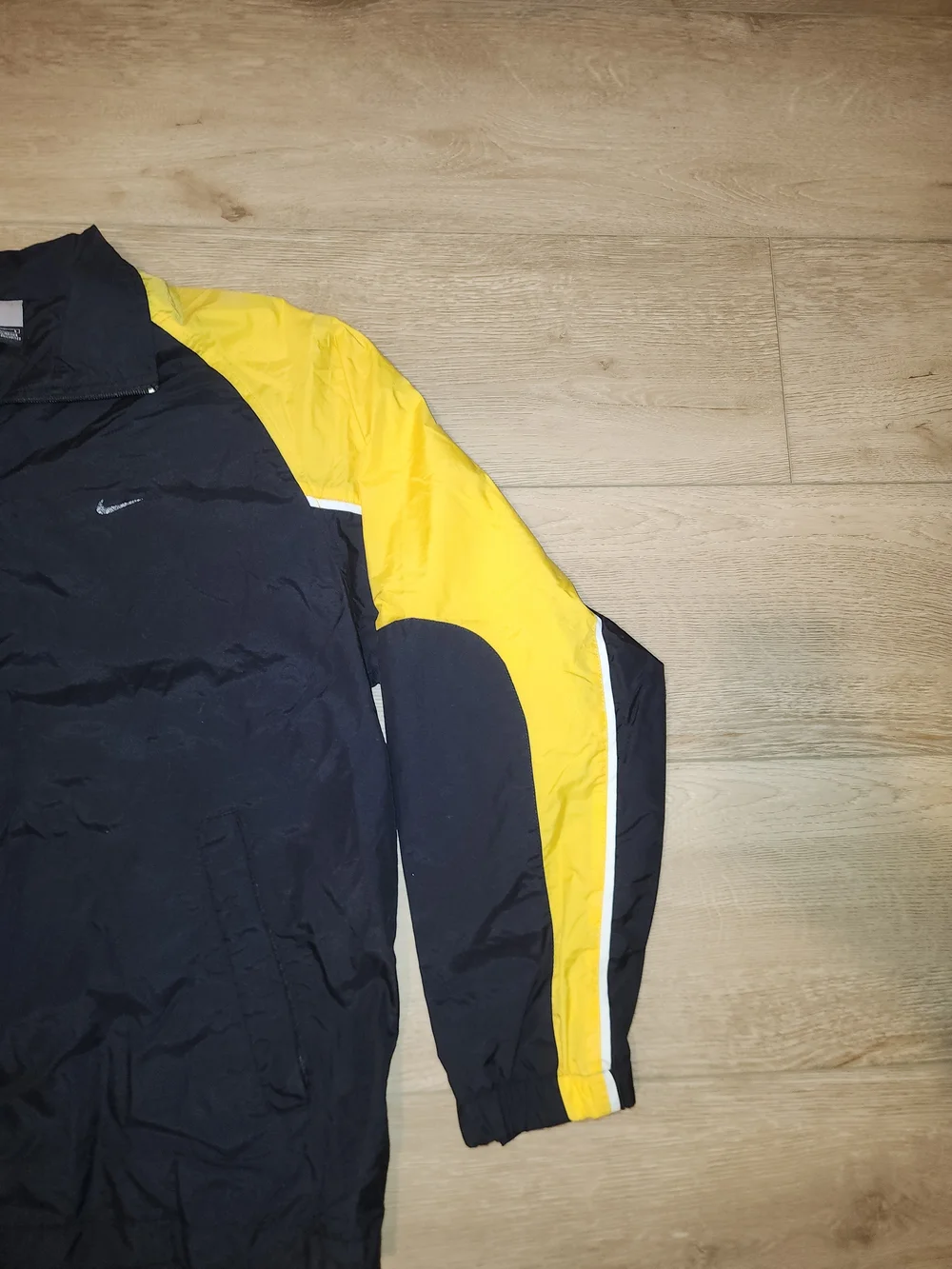 Nike lightweight black